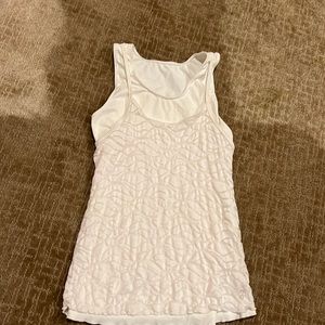 Sofibella white tank top with the white lace overlay